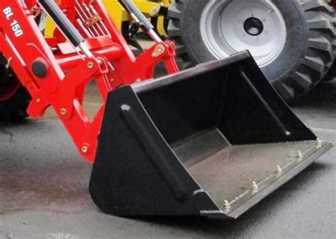 tractor loader bucket cutting edge